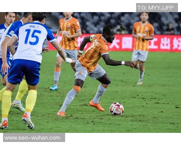 深圳足球队逆袭之路联合会杯特别报道展现拼搏精神与团队力量 深圳足球队逆袭之路联合会杯特别报道展现拼搏精神与团队力量